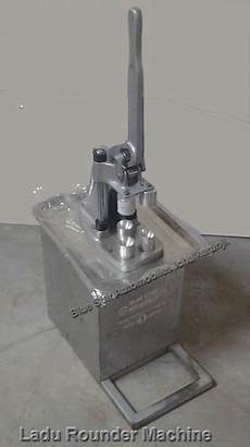 Flour Treatment Machine